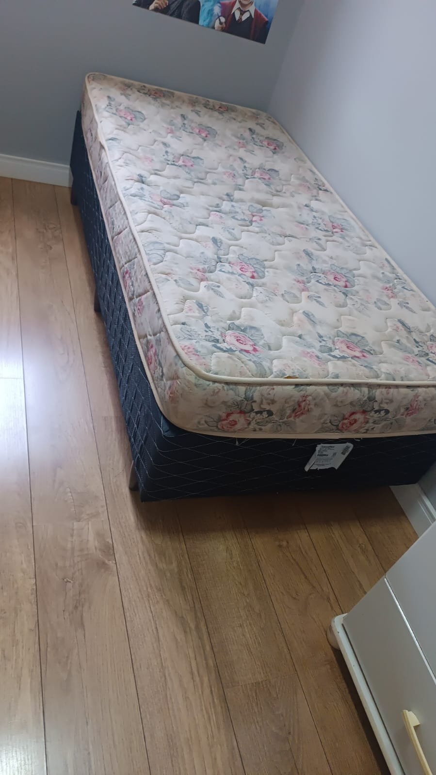 Cama Com Colchão